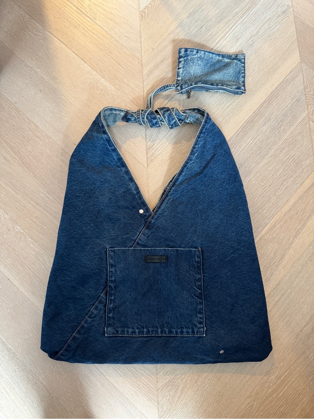 Urban Revivo Denim shoulder  bag with pockets and strap - Picture 6 of 10